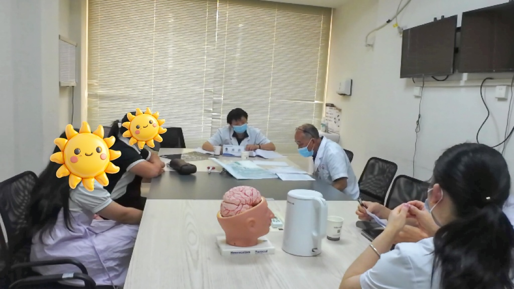 【会诊进行时】首都医科大学附属北京天坛医院邓欣主任莅临我院开启癫痫精准诊疗
