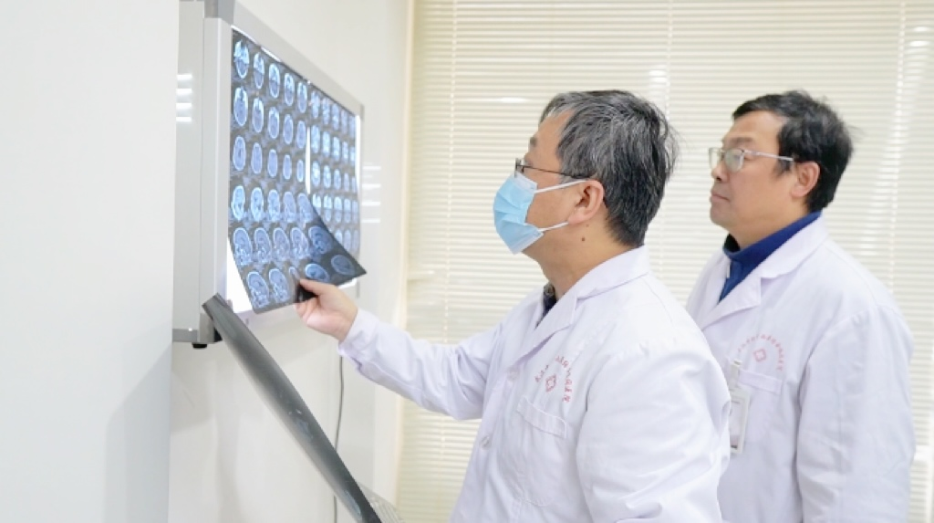 “家门口”看北京专家，北京友谊医院陈葵主任联合我院专家开展多学科联合会诊