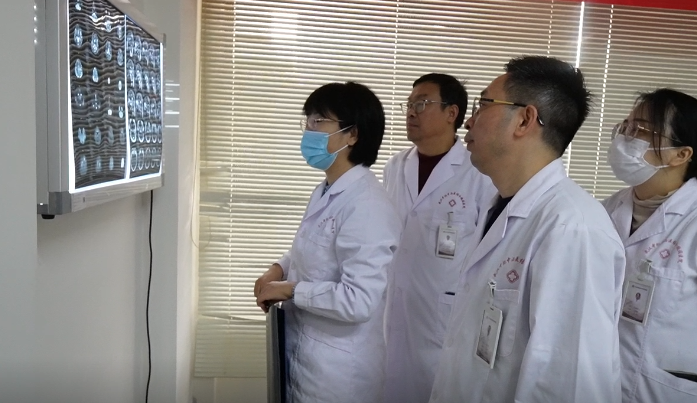 11月15首都医科大学附属北京天坛医院仝延萍副主任医师莅临我院开展多学科联合会诊，精准诊疗助力癫痫患