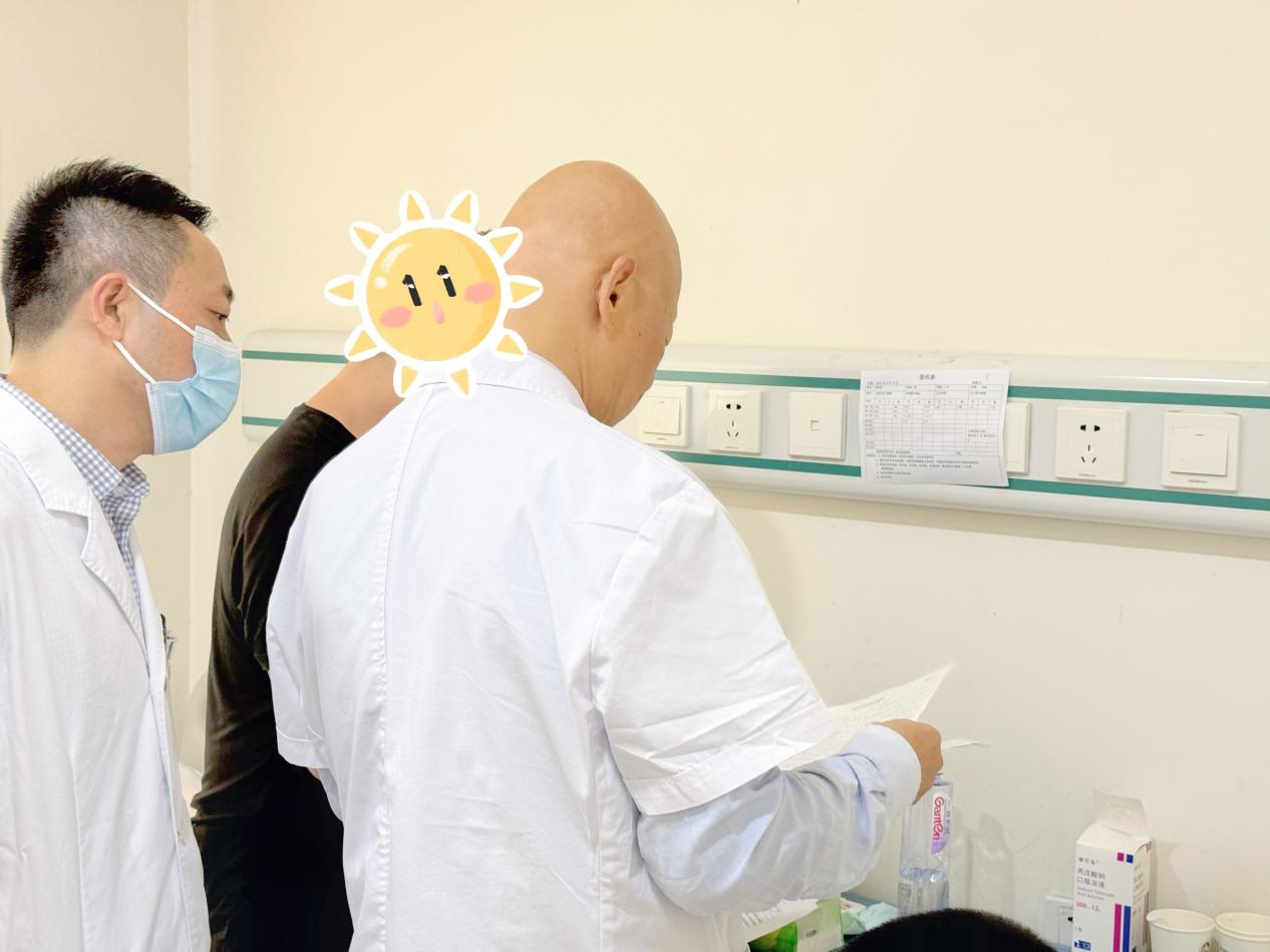 我院特邀华中科技大学附属协和医院神经内科邓学军教授来院，携手专家团队开展MDT多学科联合会诊