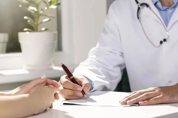 成年癫痫患者日常护理指南：这些关键要点，要注意！