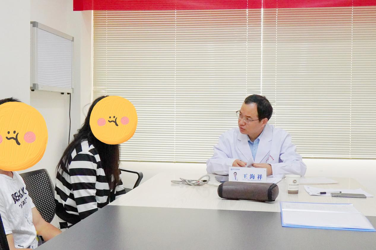 【专家会诊进行中】4月17-19日，首都医科大学附属北京朝阳医院王海祥主任莅临武汉中际医院联合会诊