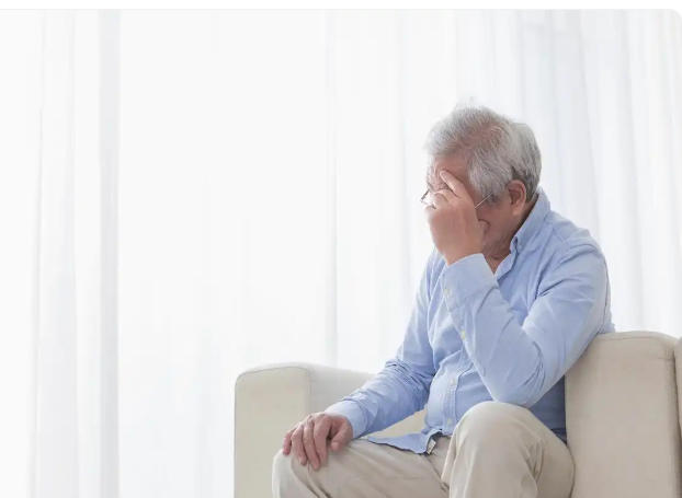 家里老人突然意识模糊、举止反常？别忽视，警惕晚发性癫痫