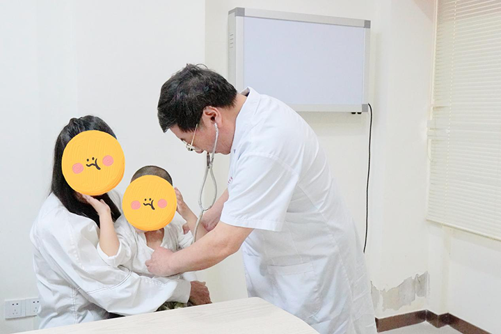 北京天坛医院杨伟力教授莅临武汉中际医院领衔多学科会诊，科学规范诊疗，助力癫痫患者重获健康人生!